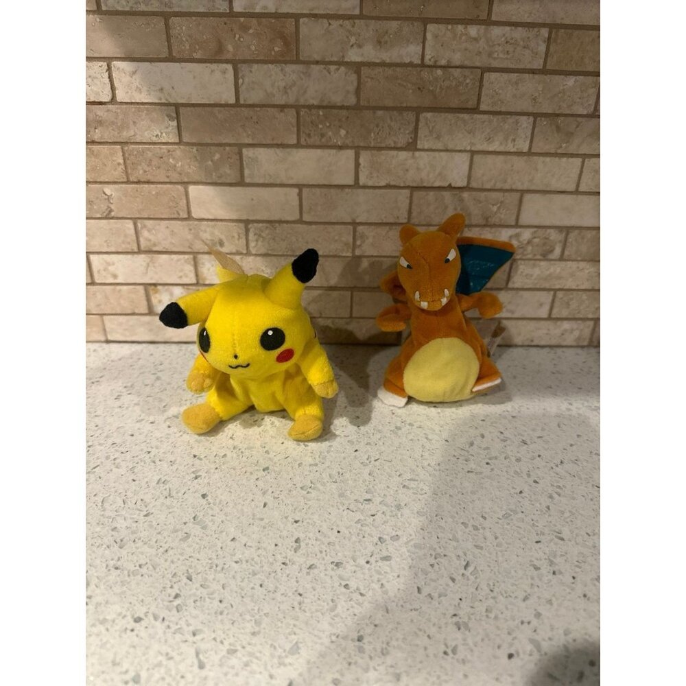 Nintendo Pokémon Treat‎ Keeper Plush bundle
